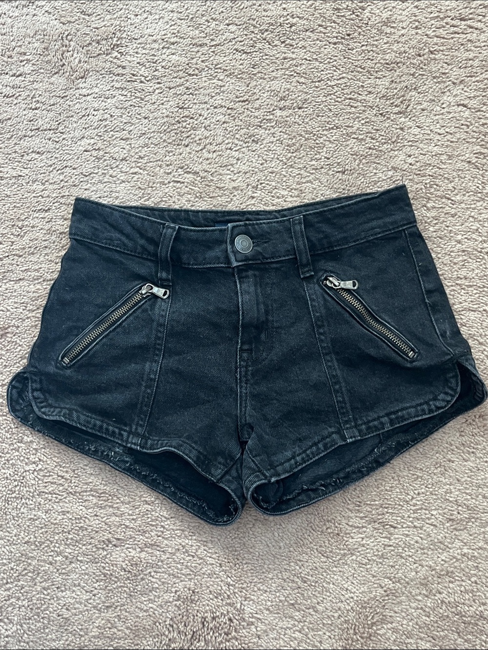 Aeropostale Black Mid Rise Shorty Jean shorts 000